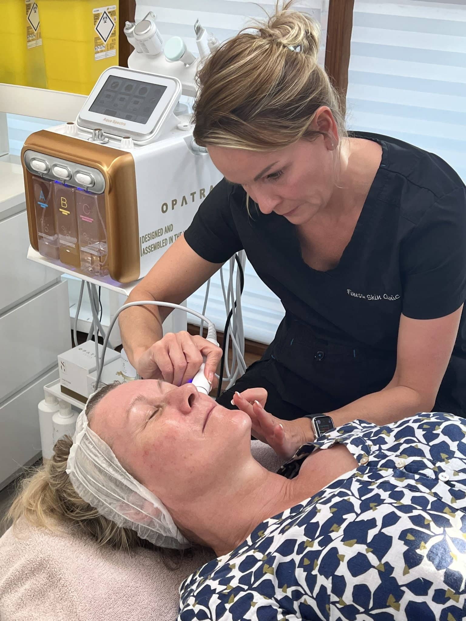 Opatra Aqua Spectra Pro Facial Finesse Skin Clinic